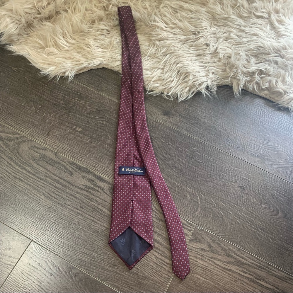 Brooks Brothers Maroon Mini Floral Silk Tie - Picture 4 of 5